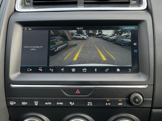 JAGUAR E-PACE Photo 50