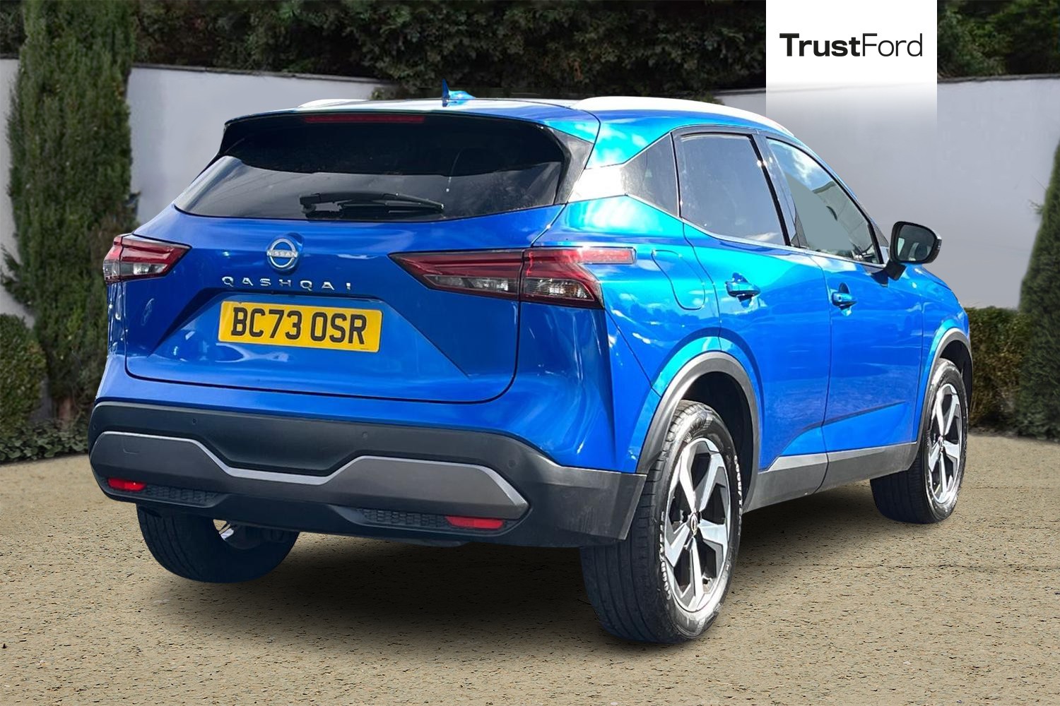 Nissan QASHQAI Photo 3