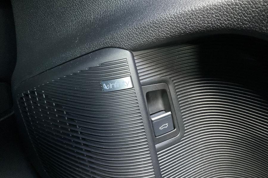 BYD SEAL U Photo autoimg-c0dd929615446ac4ad8446b5247f72f46e7dd5c5.jpg
