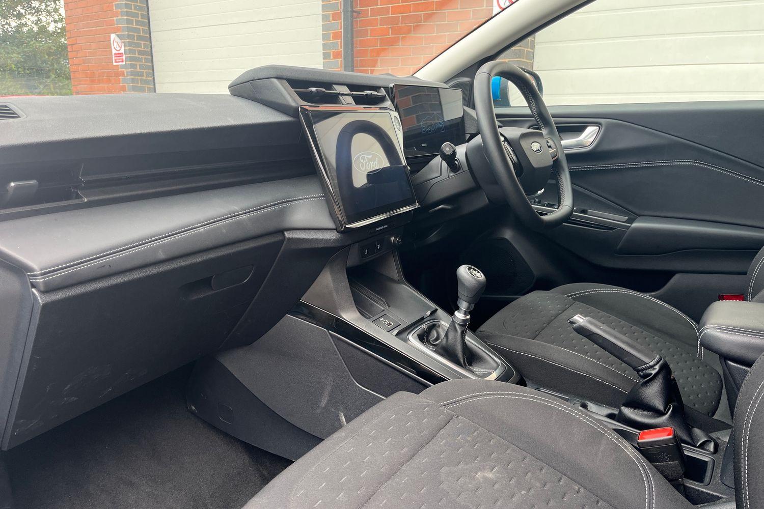 Ford PUMA Photo 17