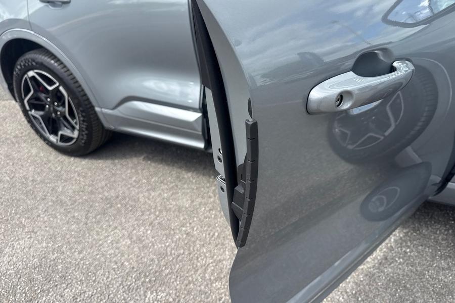Ford KUGA Photo autoimg-c0e3c69605eaf70d13898d61711f87b38e4b25d7.jpg