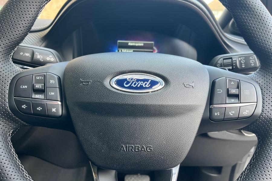 Ford PUMA Photo autoimg-c0e43525c8ef730eae6c0773f29d547cb61a07e0.jpg