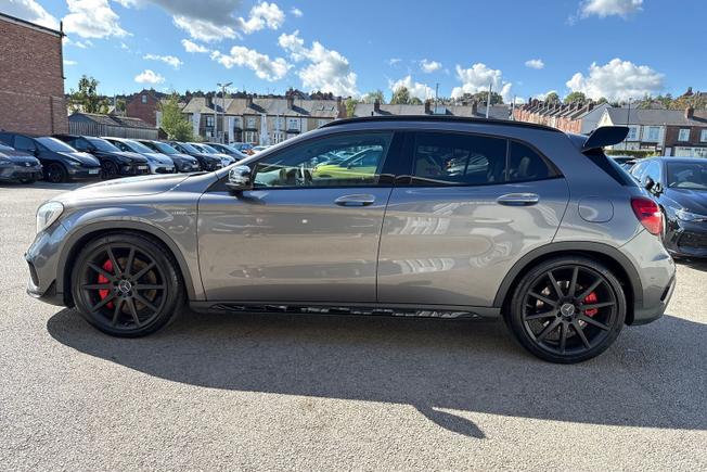 MERCEDES-BENZ Gla Photo 26