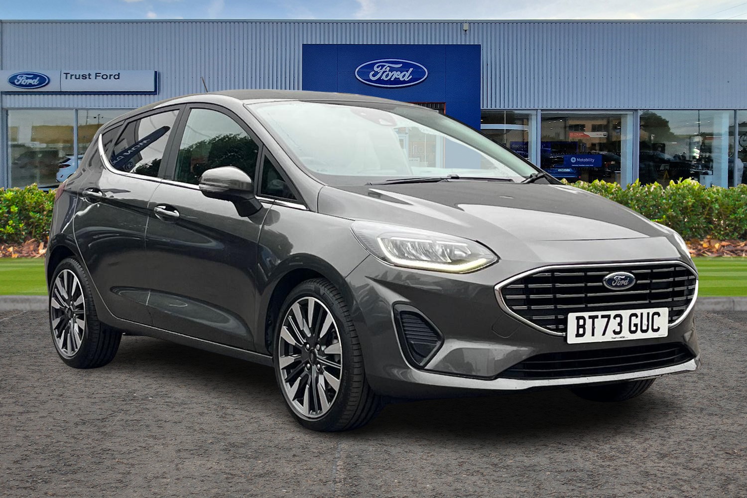 Ford FIESTA Photo 0