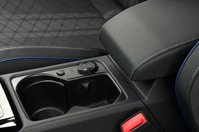 VOLKSWAGEN Golf Photo 43