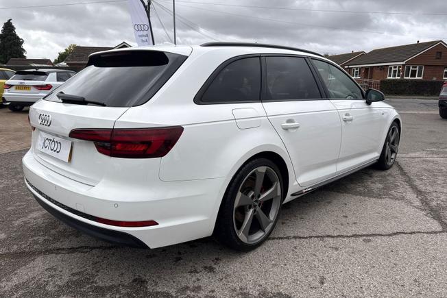 AUDI A4 Avant Photo 30