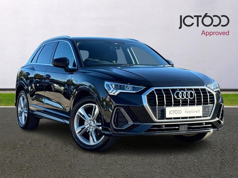 Used 2020 AUDI Q3 1.5 TFSI CoD 35 S line SUV 5dr Petrol Manual Euro 6 (s/s) (150 ps) Black at JCT600