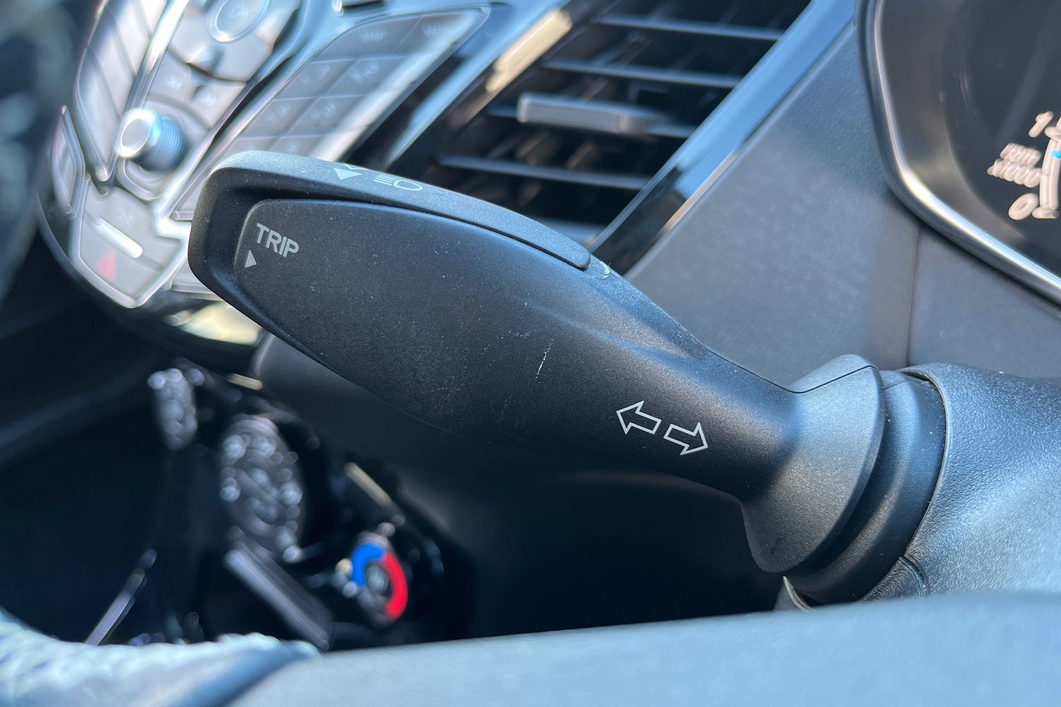 Ford FIESTA Photo 13