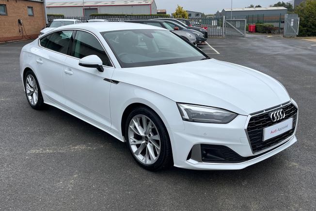 AUDI A5 Photo 21