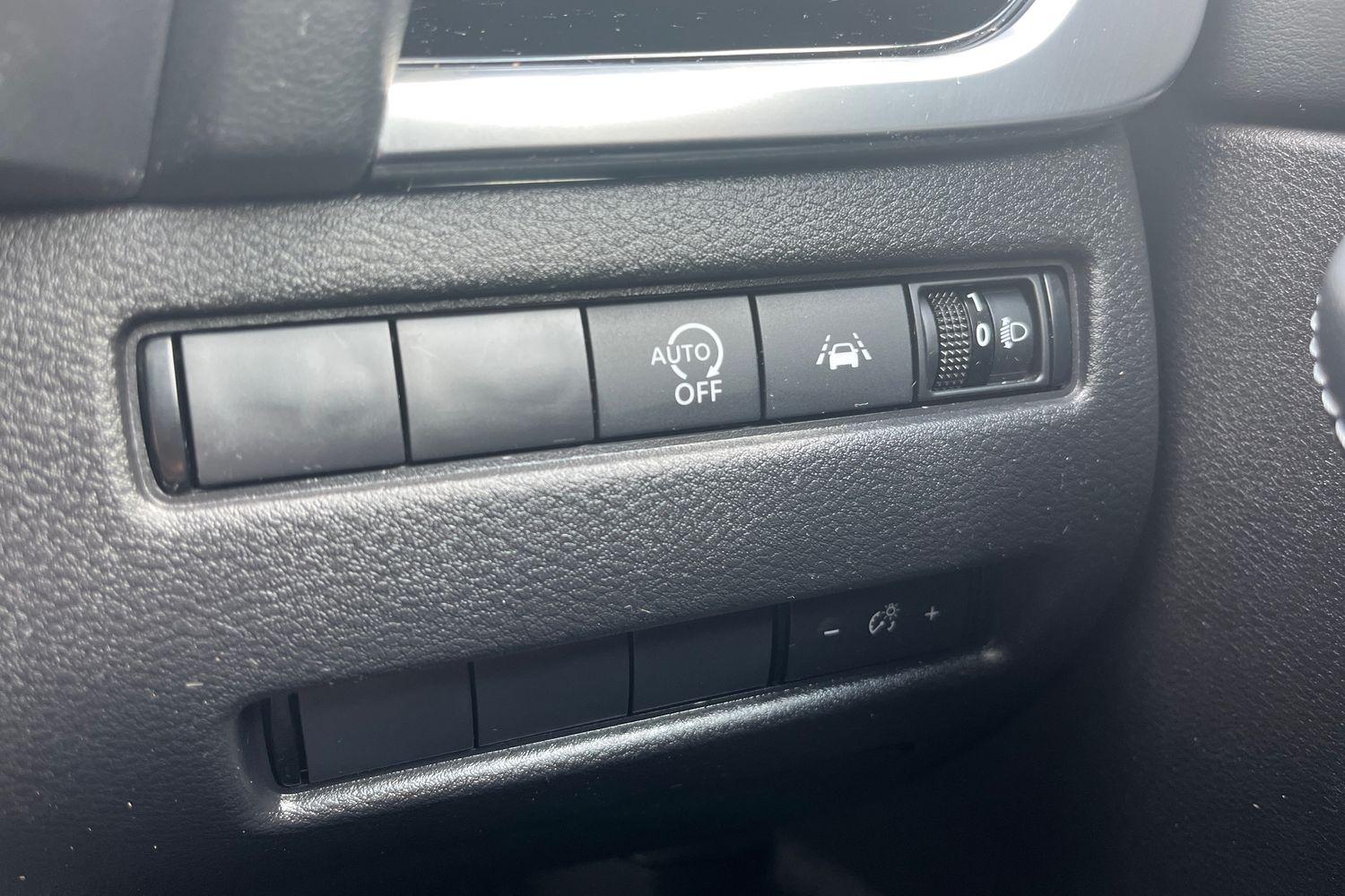 Nissan QASHQAI Photo 30