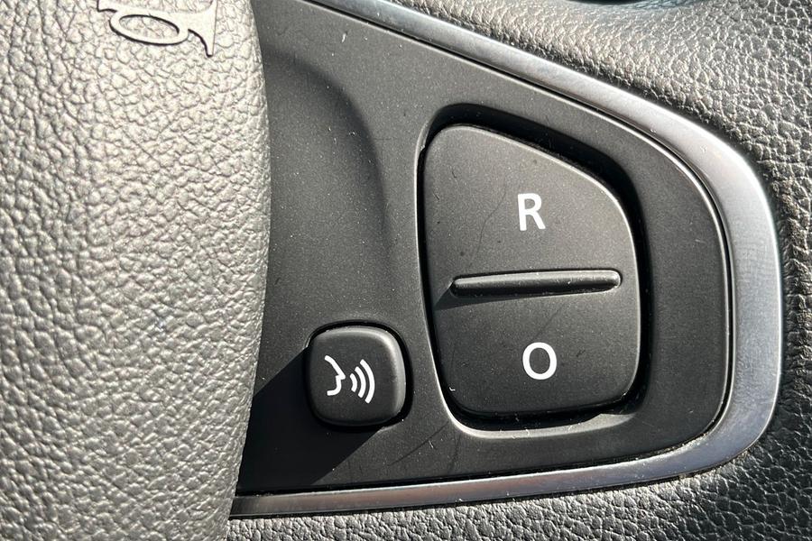 Renault CLIO Photo autoimg-c0fb83da7477ea0da2829132e1191b8c9cc754e1.jpg