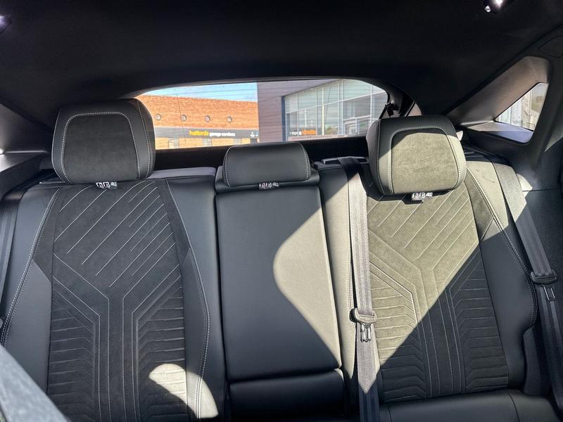 Used Peugeot E-3008 NV24RXS 29