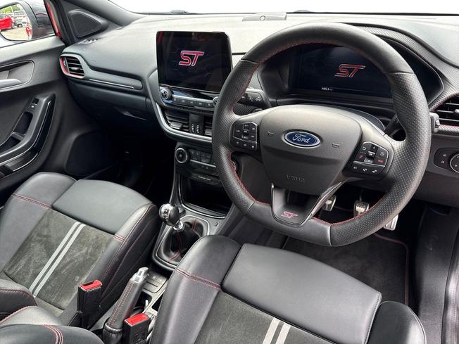 FORD Puma Photo 6
