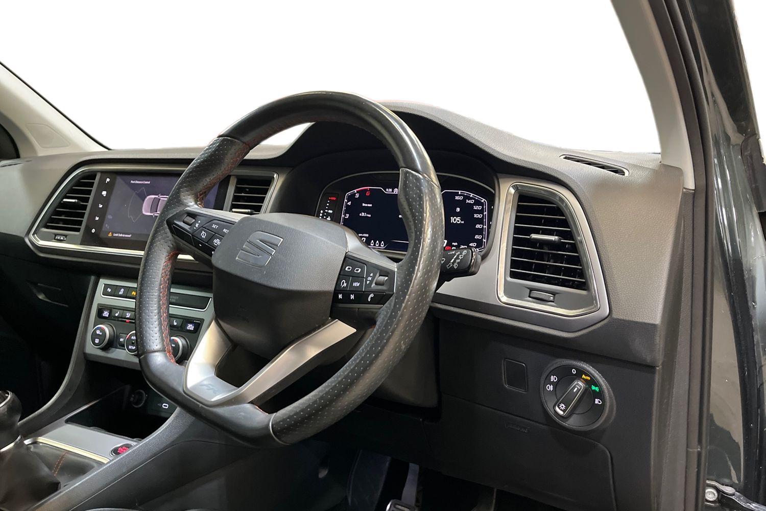 SEAT ATECA Photo 8