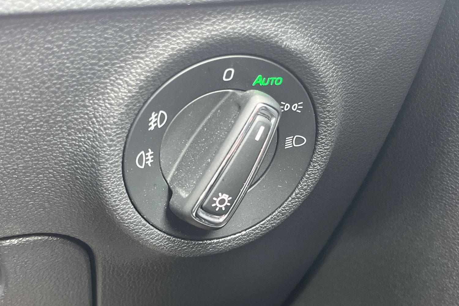 Skoda KAROQ Photo 22