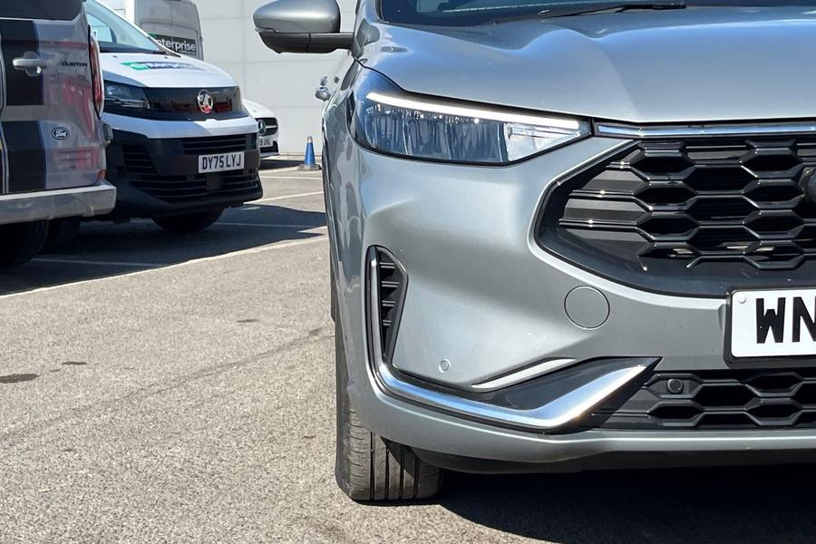 Ford KUGA Photo autoimg-c10de70e0f7ab3b2de42e96463036a241b5e064d.jpg
