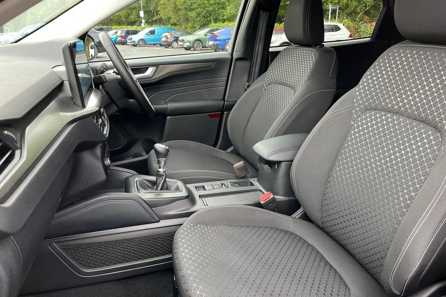 Ford Kuga Photo autoimg-c110218fc38dba31f589ea748d5c5b5feaef201d.jpg