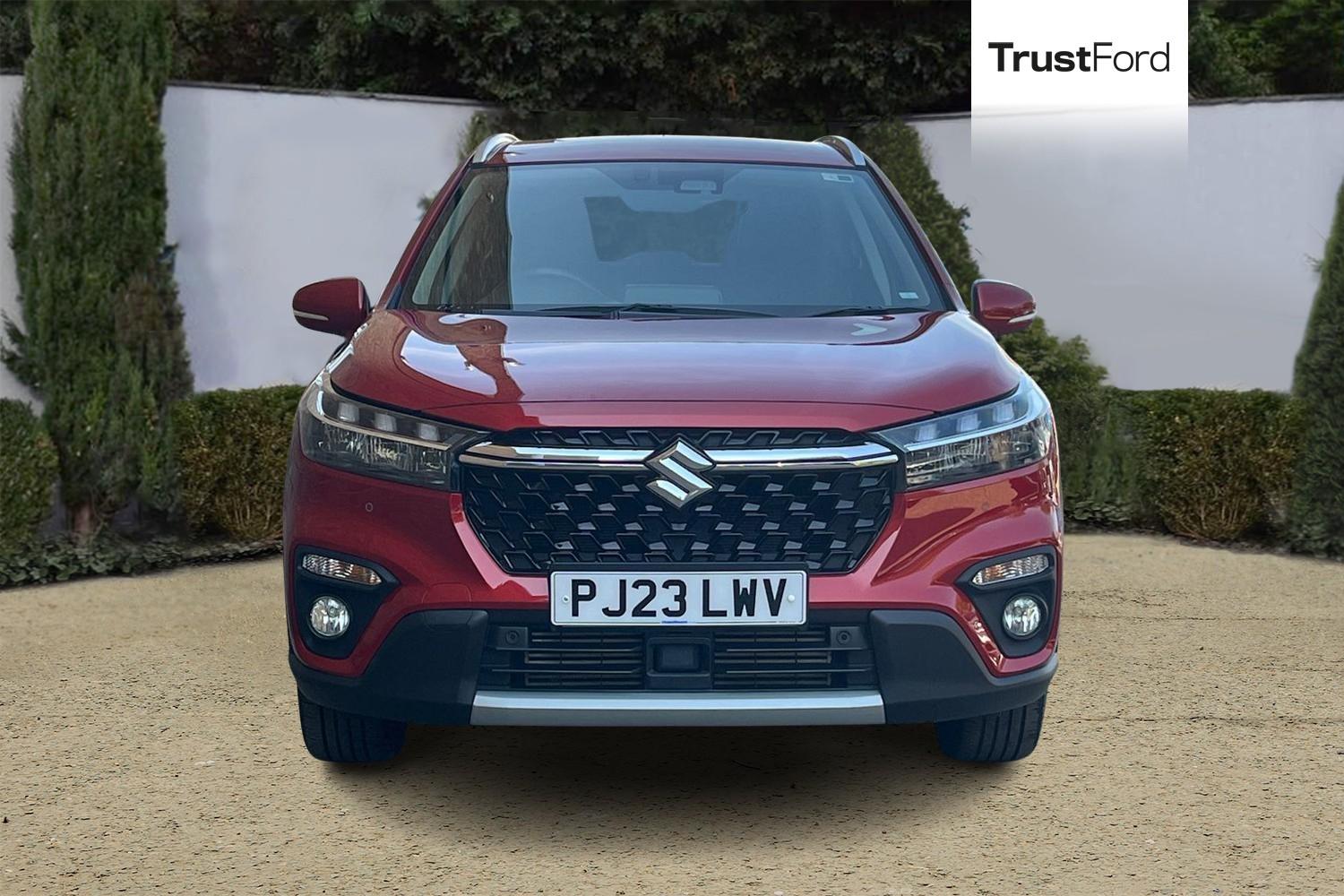 Suzuki S-Cross Photo 5