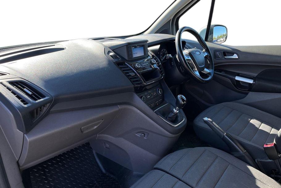 Used FORD TRANSIT CONNECT WV69JAU 3