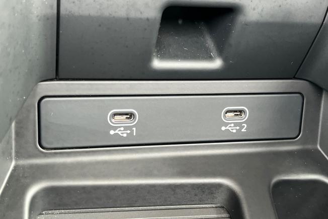 AUDI e-tron Photo 29