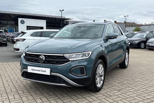 Volkswagen T-Roc Photo 37