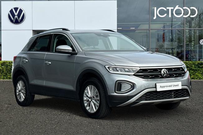 Volkswagen T-Roc Photo 1