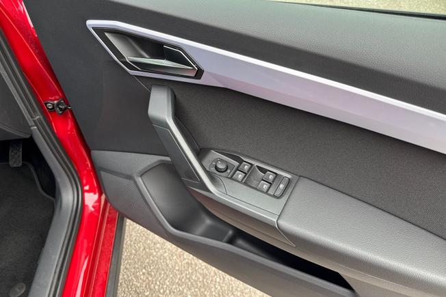 SEAT Arona Photo 26