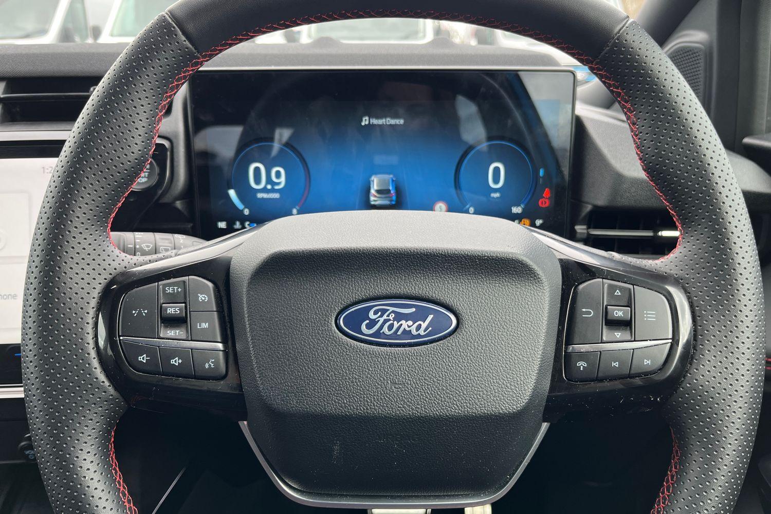 Ford PUMA Photo 11