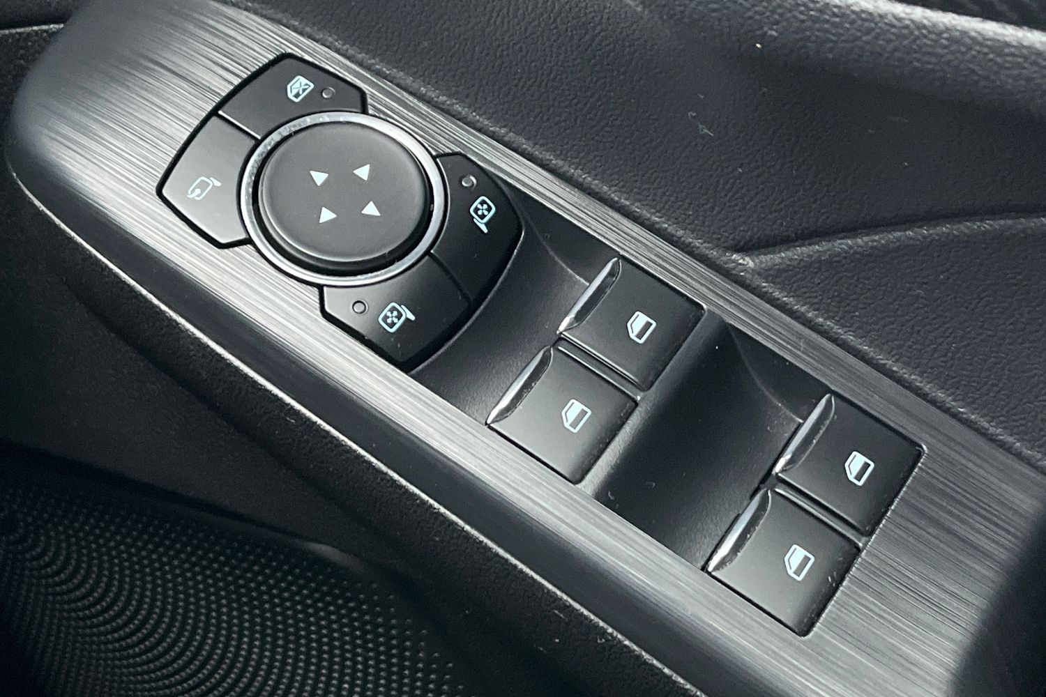 Ford KUGA Photo 15