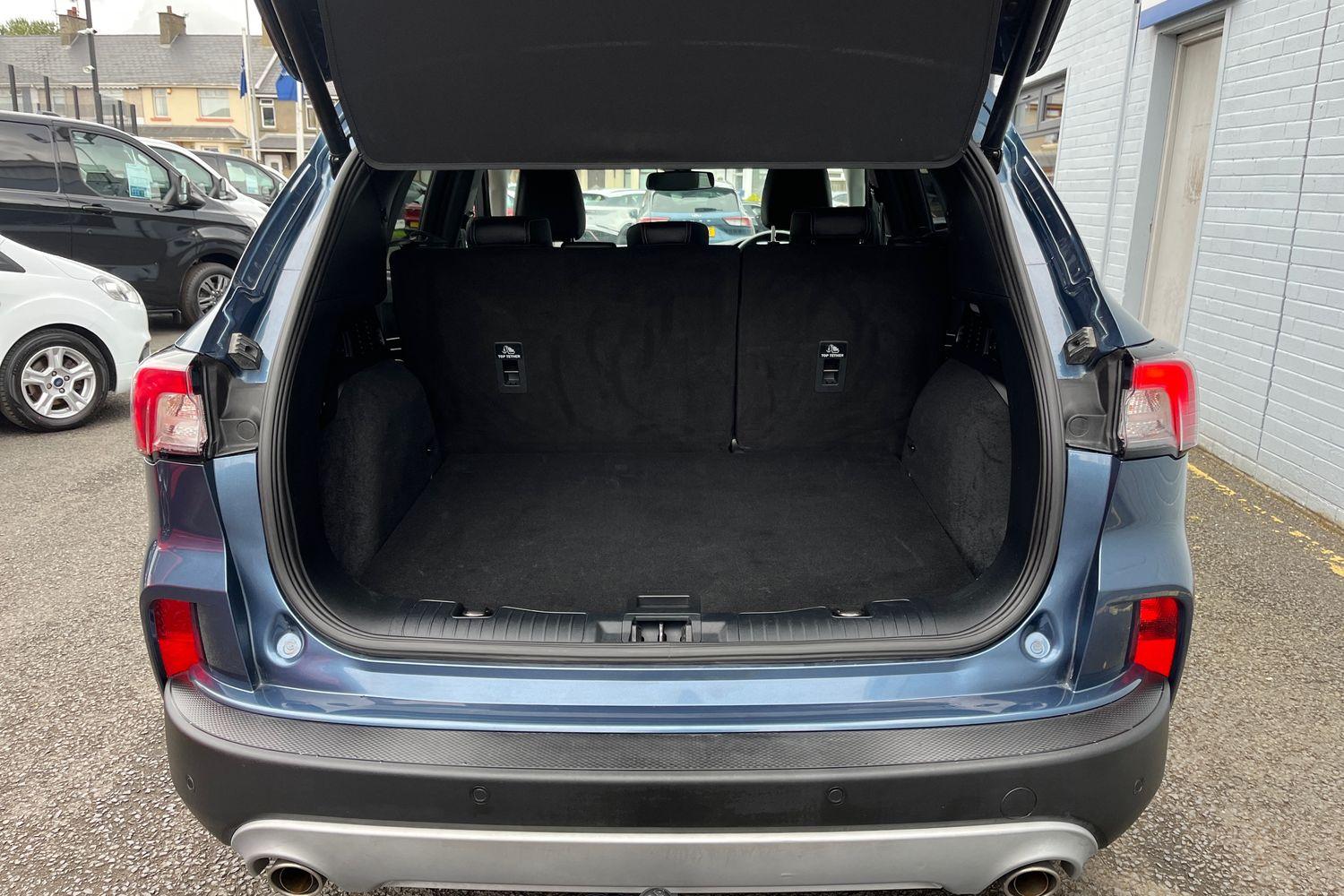Ford KUGA Photo 20