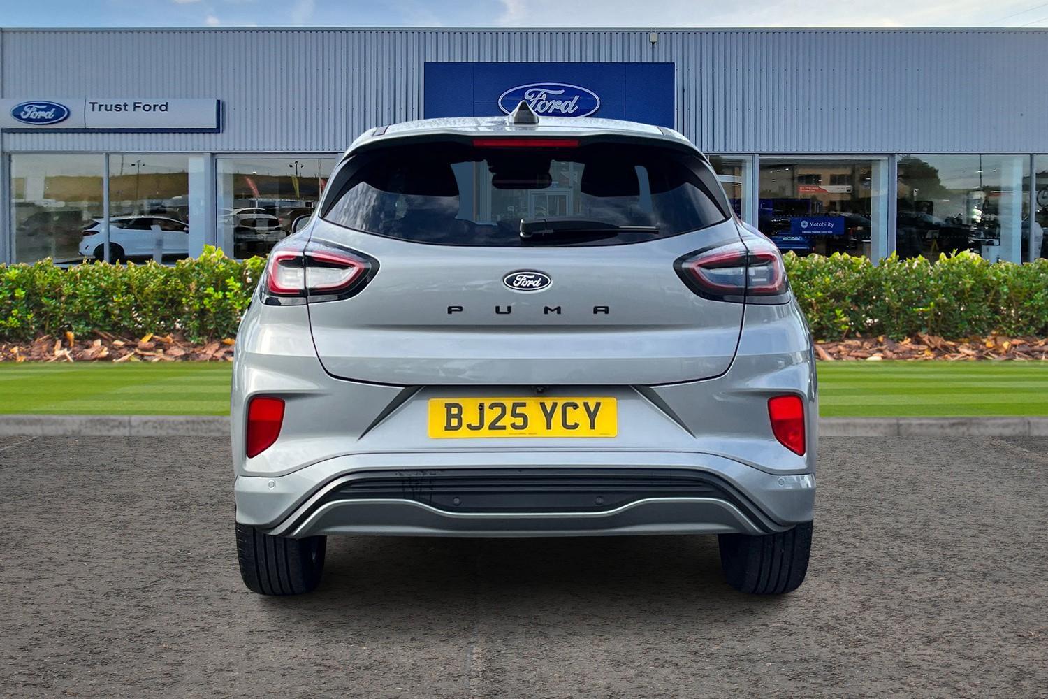 Ford PUMA Photo 6