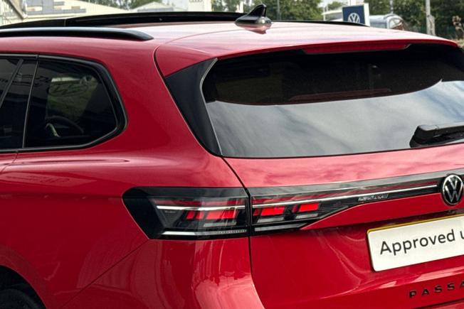 VOLKSWAGEN Passat Photo 50