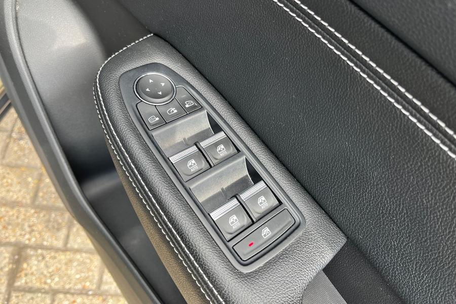 Renault Arkana Photo autoimg-c130f8fb072c809ac73a750db2883d9f58f10d76.jpg