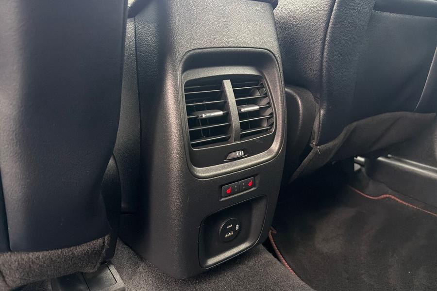 Ford KUGA Photo autoimg-c13414072f2c8e8171167c9970421429f3512b1c.jpg