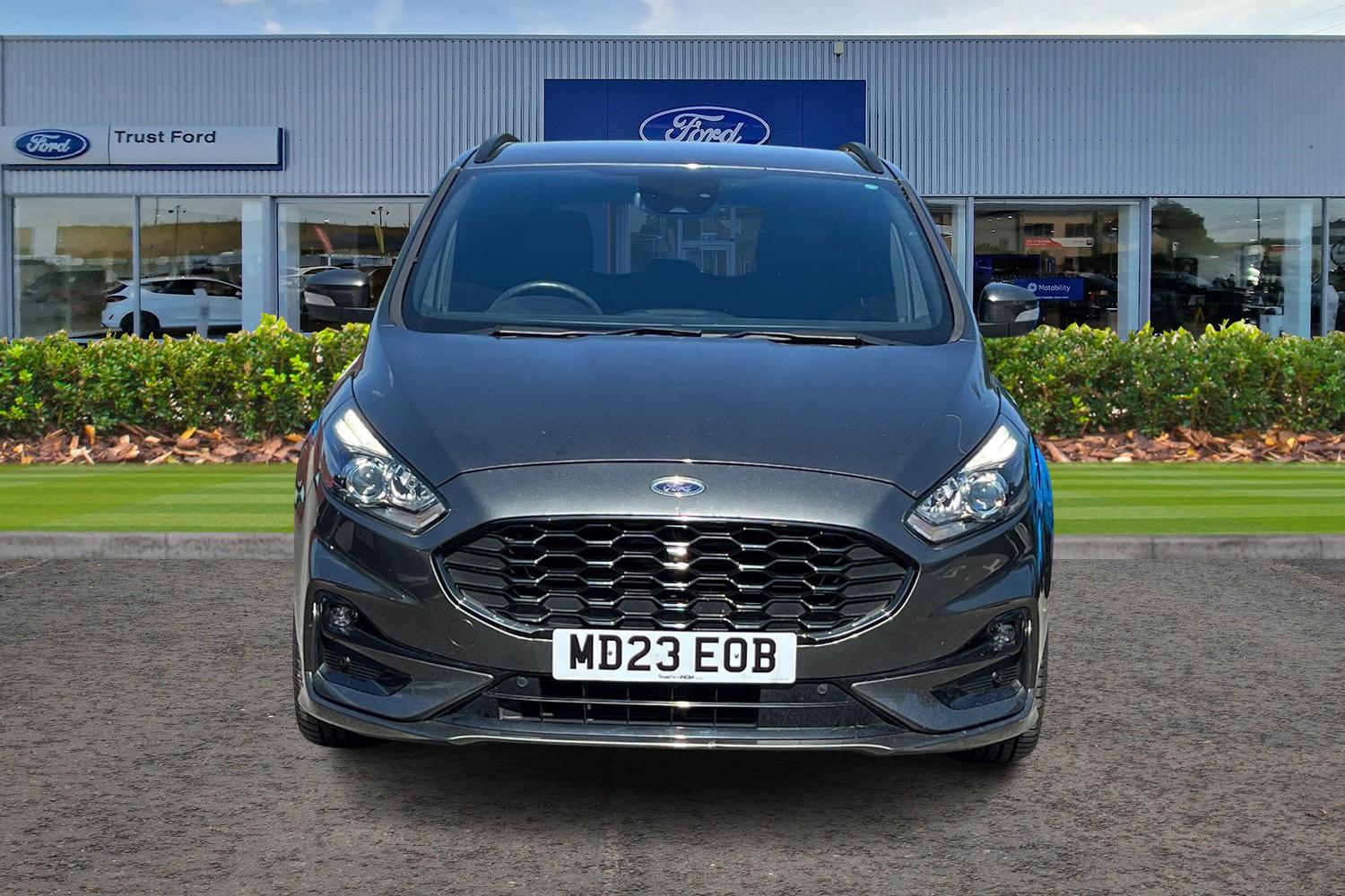 Ford S-MAX Photo 5