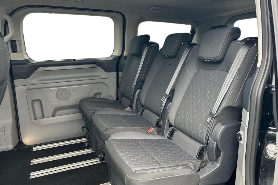 Used FORD TOURNEO CUSTOM YM25LNU 12