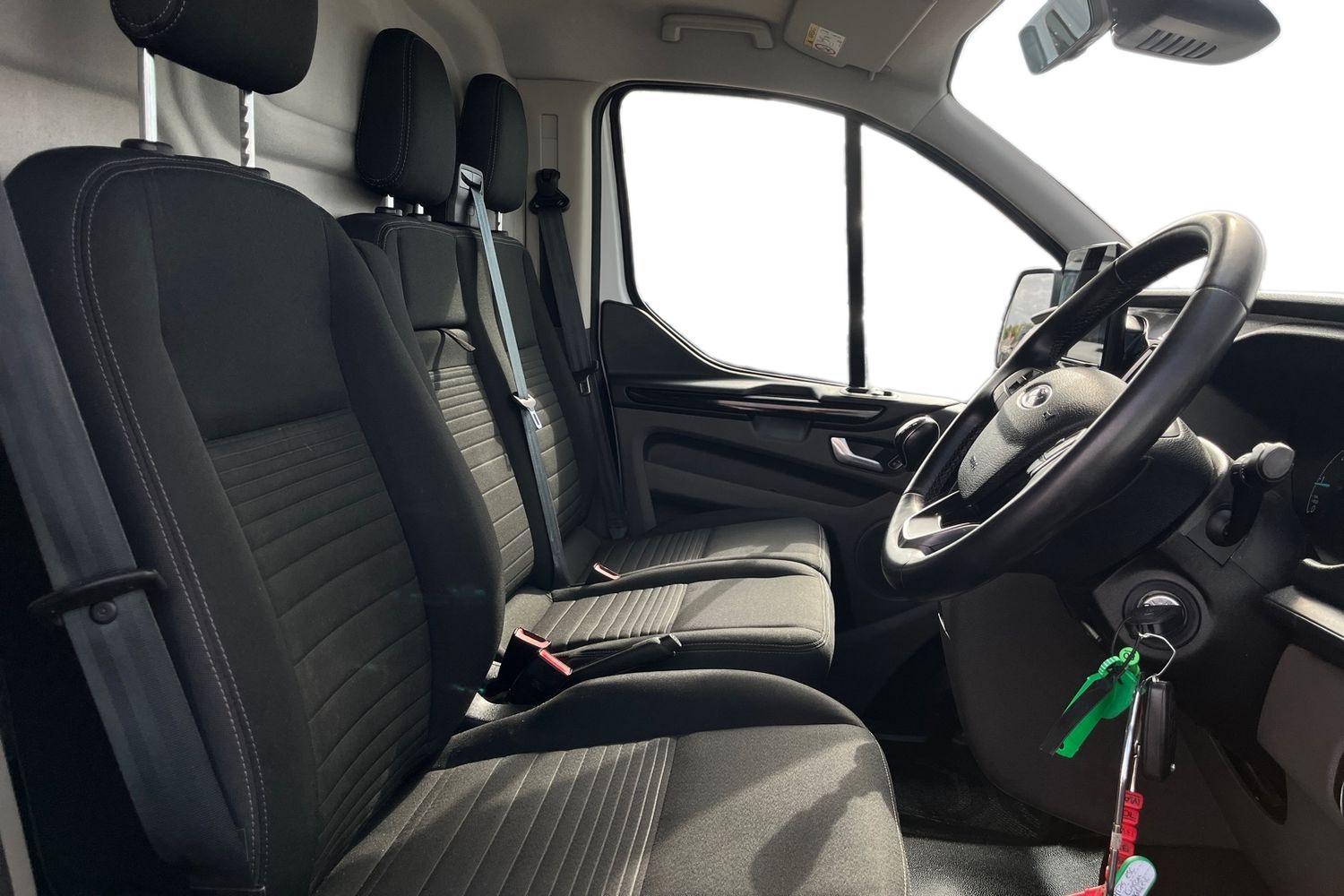 Ford Transit Custom Photo 10