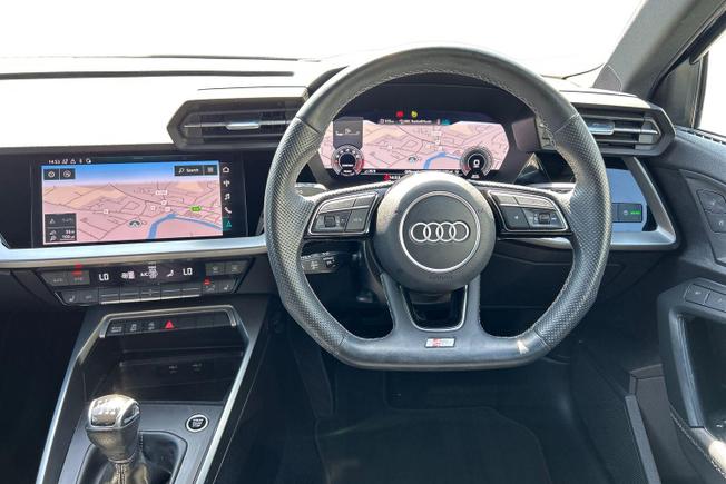 AUDI A3 Photo 11
