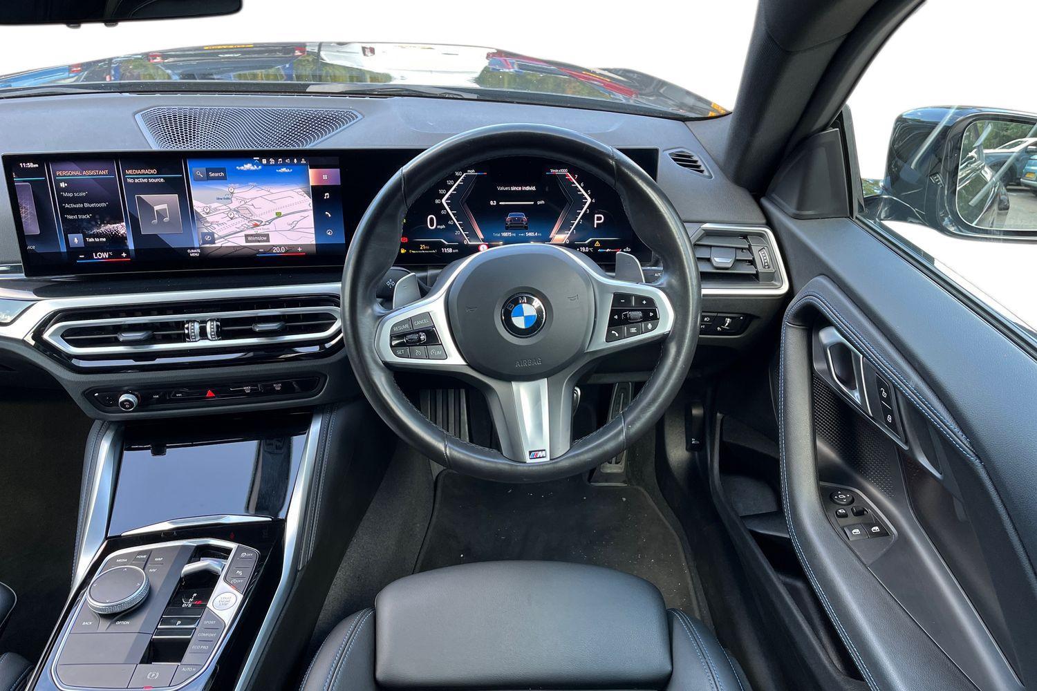 BMW 2 Series Photo 10
