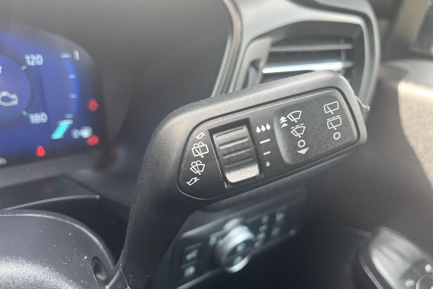 Ford KUGA Photo 14
