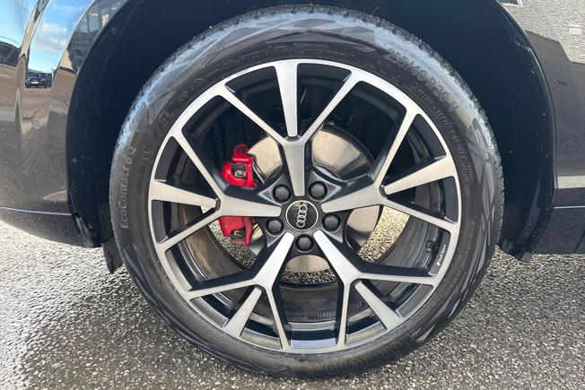 AUDI Q3 Photo 35