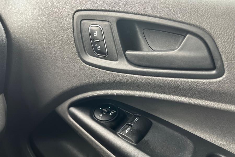 Ford TRANSIT CONNECT Photo autoimg-c15622daa3af109d1a80bf943505c874ac0bdb66.jpg