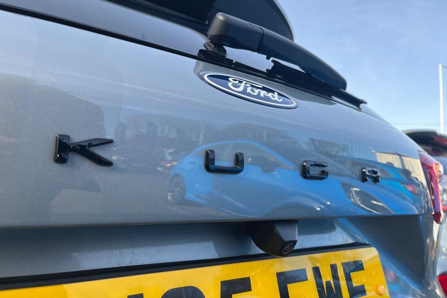 Ford KUGA Photo autoimg-c1575de91248fdcd50286c676ef0d0605614e9a3.jpg