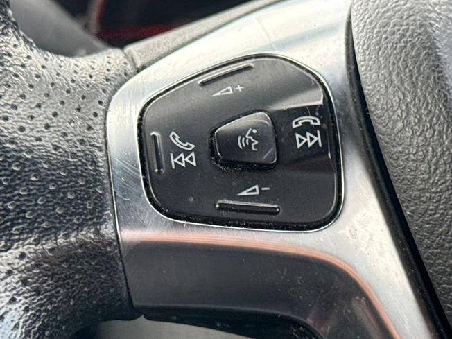 FORD Fiesta Photo 16