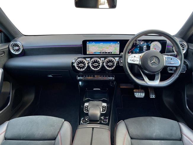 MERCEDES-BENZ A Class Photo 10