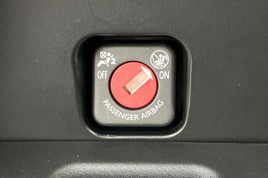 Vauxhall CORSA Photo autoimg-c15f9bdace6a606a1e72837b71da9d8cac4ca80c.jpg