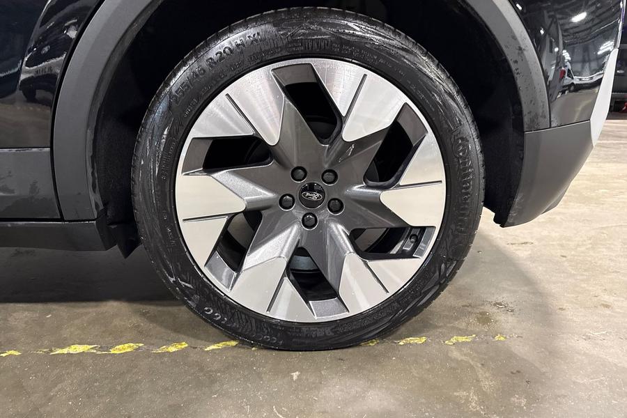 Ford Explorer Photo autoimg-c161ccf202e36728f271d926c2d65c830035c931.jpg