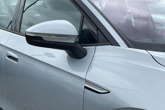 VOLKSWAGEN ID.4 Photo 20