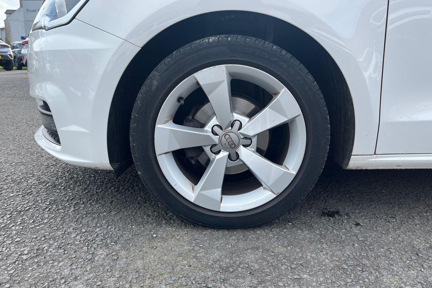 Audi A1 Photo 7