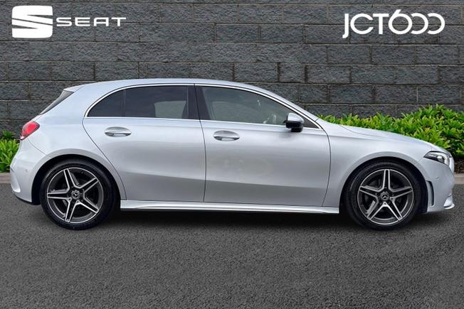 MERCEDES-BENZ A Class Photo 4